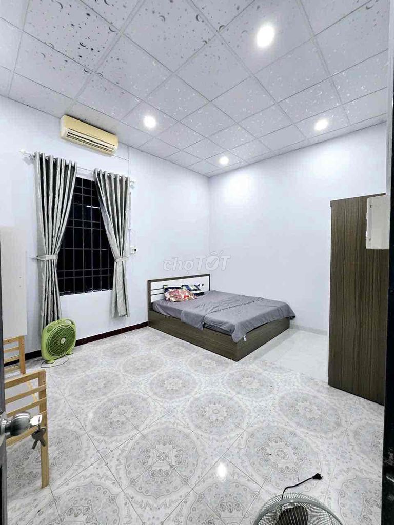 Дом, 2 спальни · 160 м² 9