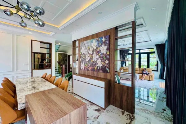 Дом, 6 спален · 330 м² 3