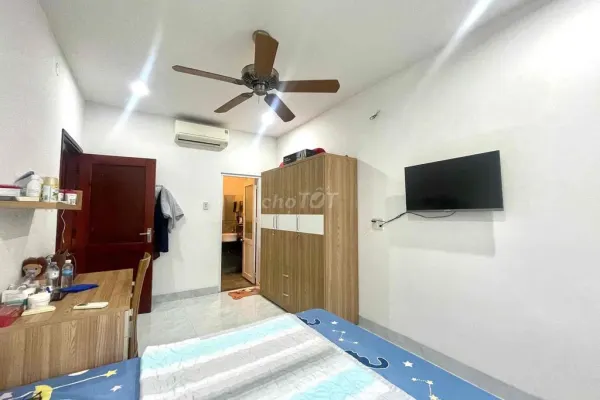Дом, 4 спальни · 60 м² 8