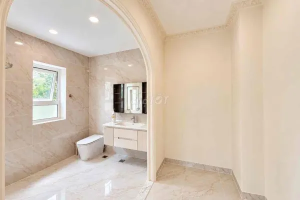 Дом, 6 спален · 360 м² 10