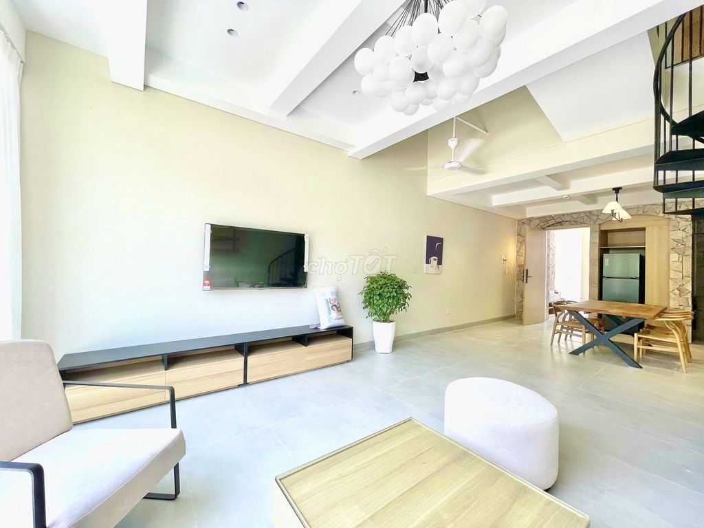 Квартира, 2 спальни · 160 м² 3