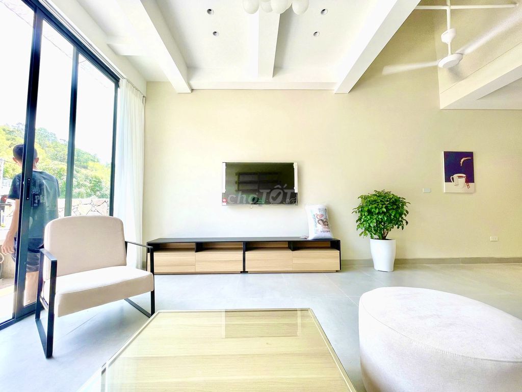 Квартира, 2 спальни · 160 м² 4