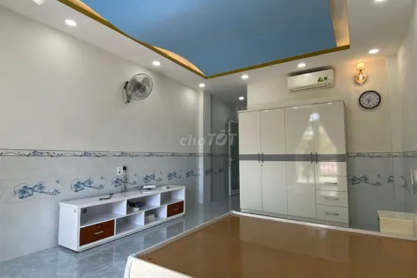 Дом, 3 спальни · 80 м² 6