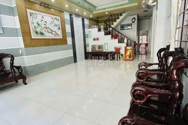 Дом, 4 спальни · 162 м² 3