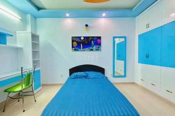 Дом, 5 спален · 105 м² 2