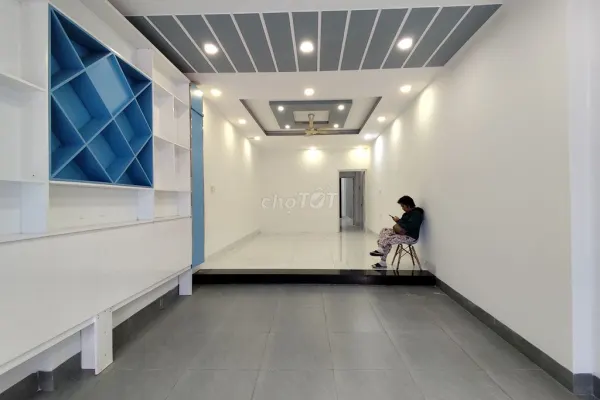 Дом, 3 спальни · 80 м²