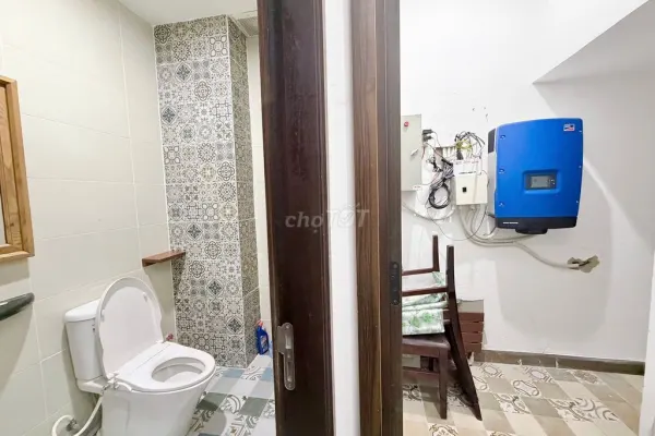 Дом, 4 спальни · 600 м² 6