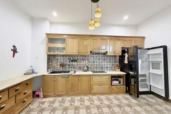 Дом, 4 спальни · 600 м² 7