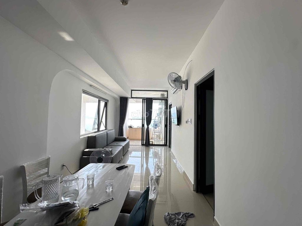 Квартира, 3 спальни · 77 м²