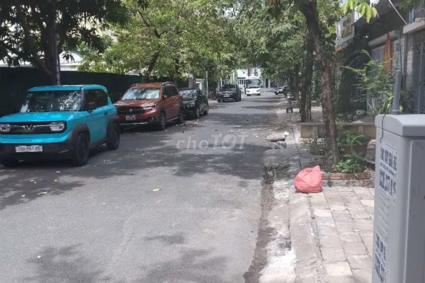 Дом, 2 спальни · 225 м² 2