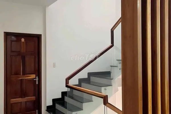 Дом, 5 спален · 100 м² 2