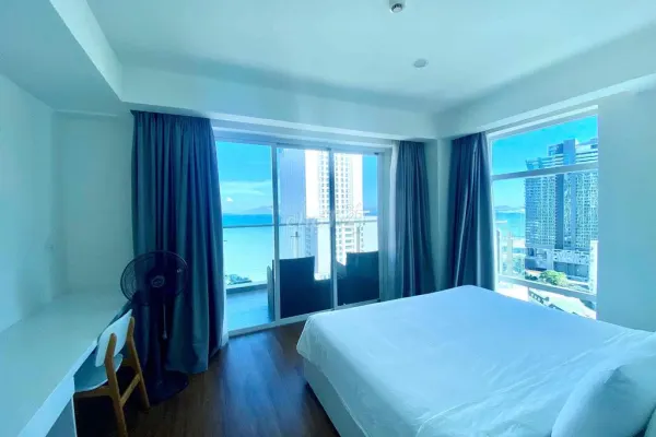 Квартира, 2 спальни · 120 м² 4