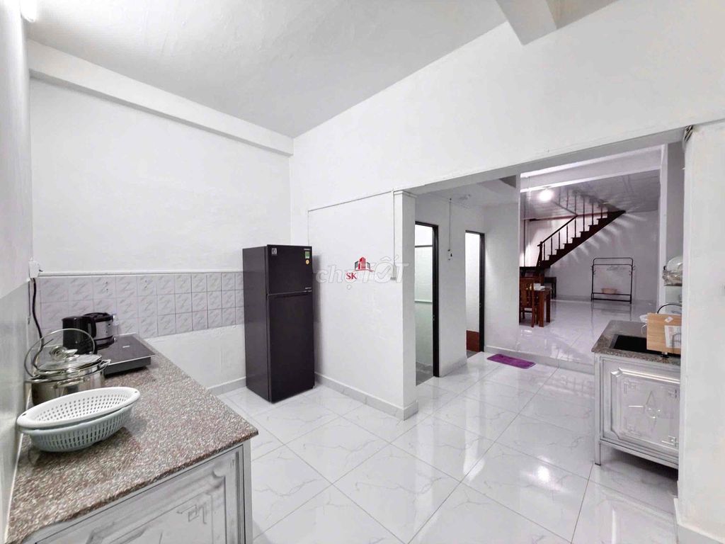 Квартира, 2 спальни · 120 м² 7