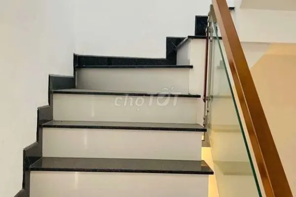 Дом, 5 спален · 100 м² 9