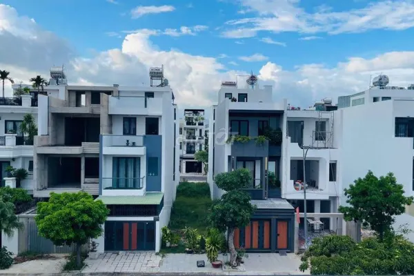 Дом, 5 спален · 100 м² 10