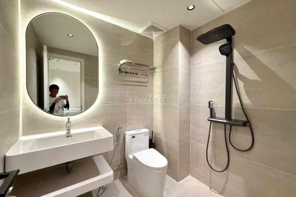 Квартира, 3 спальни · 138 м² 5