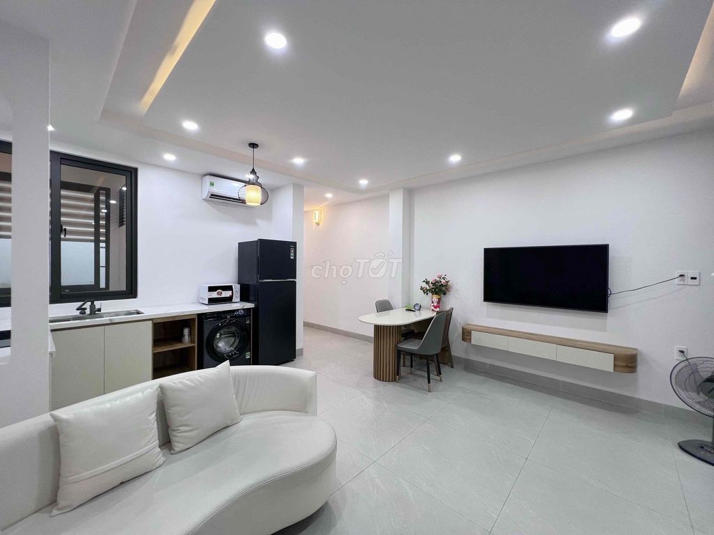Квартира, 2 спальни · 100 м² 4