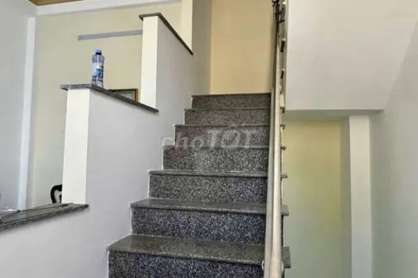 Дом, 5 спален · 84 м² 4