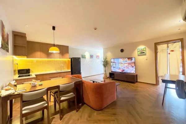 Квартира, 2 спальни · 70 м² 4