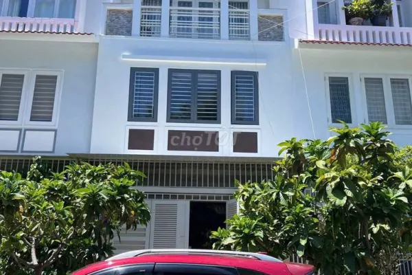 Дом, 5 спален · 90 м² 10