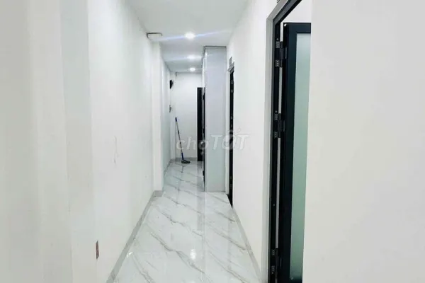 Квартира, 2 спальни · 70 м² 6