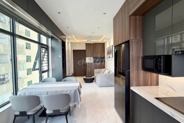 Квартира, 2 спальни · 80 м²