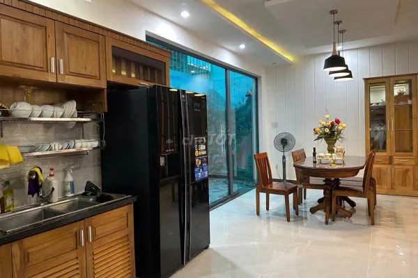 Дом, 5 спален · 125 м² 9