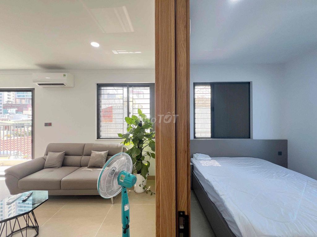 Квартира, 2 спальни · 90 м² 5