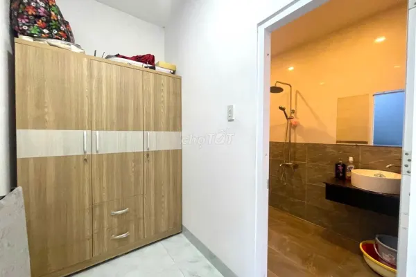 Дом, 4 спальни · 60 м² 5