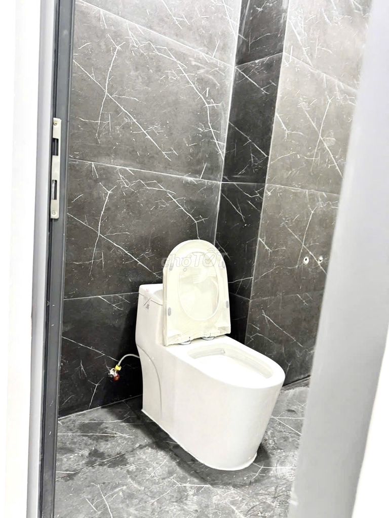 Дом, 6 спален · 100 м² 8