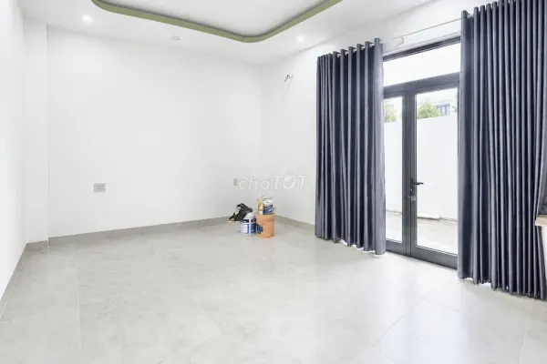 Дом, 6 спален · 100 м² 4