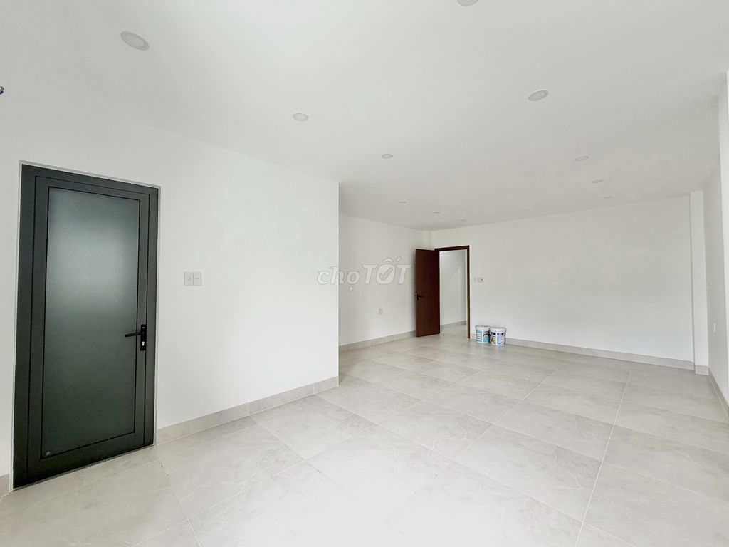 Дом, 6 спален · 100 м² 7