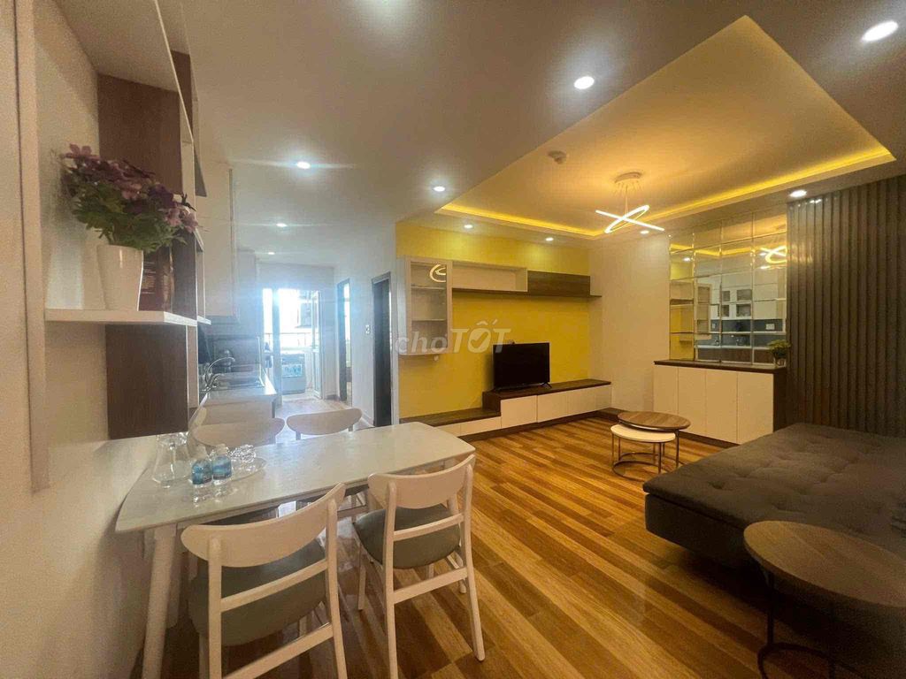 Квартира, 2 спальни · 70 м² 6