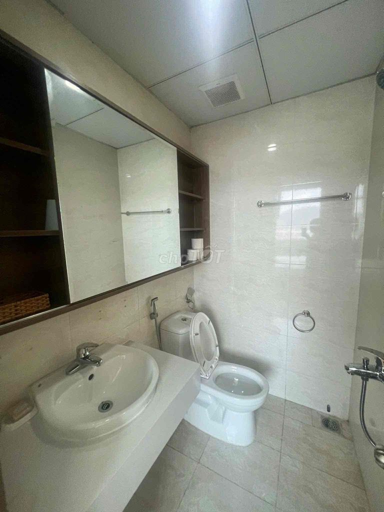 Квартира, 2 спальни · 70 м² 7