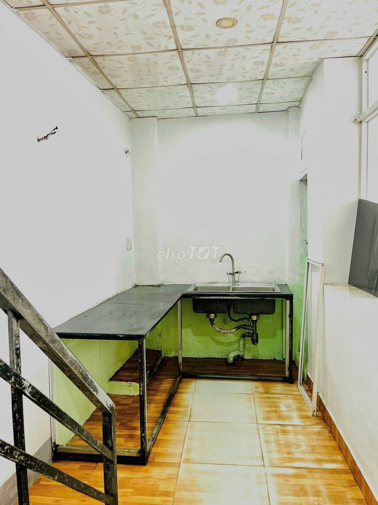 Дом, 1 спальня · 42 м² 5