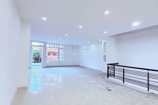 Дом, 4 спальни · 132 м² 5
