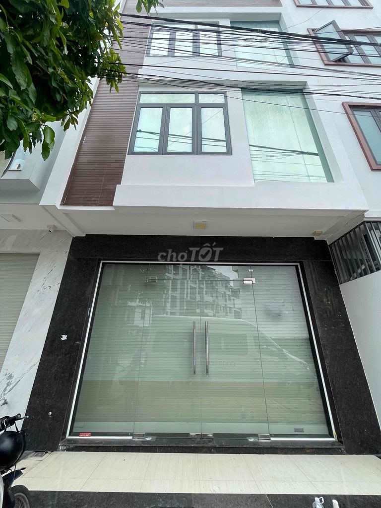 Дом, 6 спален · 60 м² 3