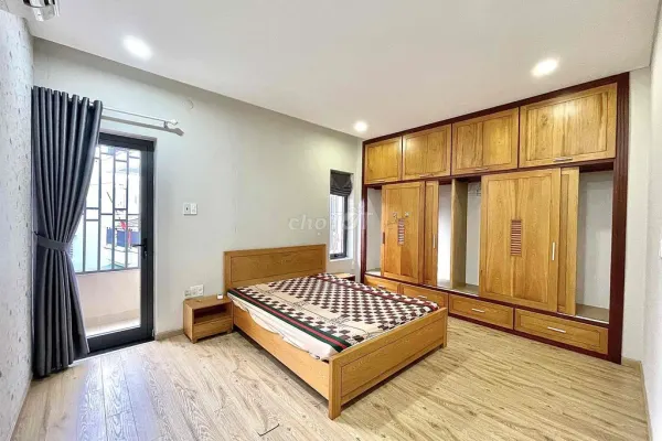 Дом, 4 спальни · 120 м² 7