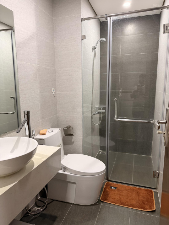 Квартира, 2 спальни · 60 м²