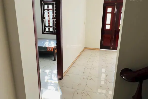 6 спален · 300 м² 3