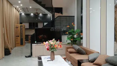5 спален · 60.6 м² 9