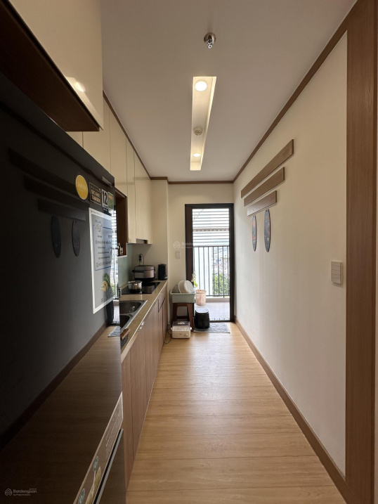 Квартира, 2 спальни · 75 м² 3