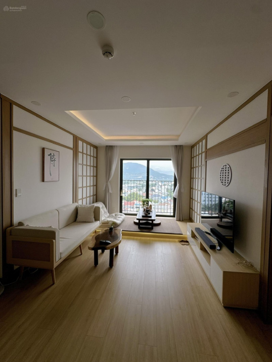 Квартира, 2 спальни · 75 м² 6