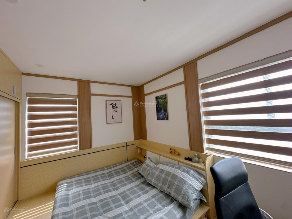 Квартира, 2 спальни · 75 м² 8