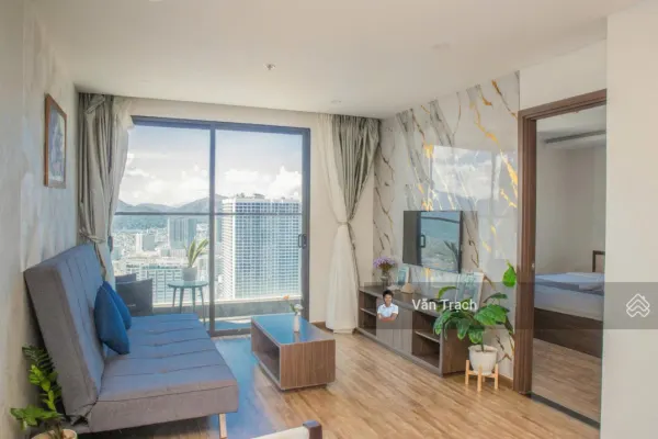 Квартира, 2 спальни · 65 м² 8
