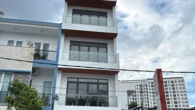 Вилла, 4 спальни · 345 м² 3