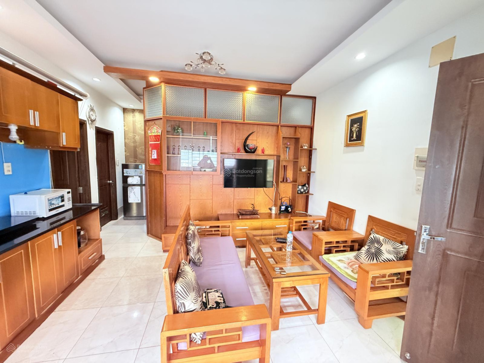 Квартира, 2 спальни · 50 м² 5