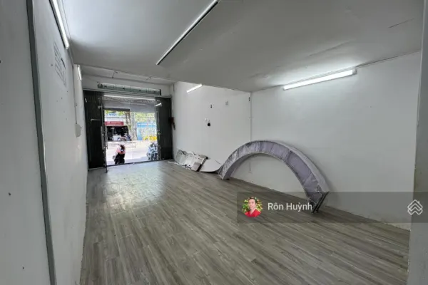 3 спальни · 84 м² 5