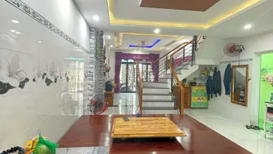 4 спальни · 250 м² 9