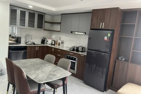 Квартира, 2 спальни · 80 м²